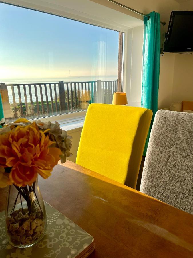 Sunset Sea View Chalet With Hot Tub トアポイント エクステリア 写真