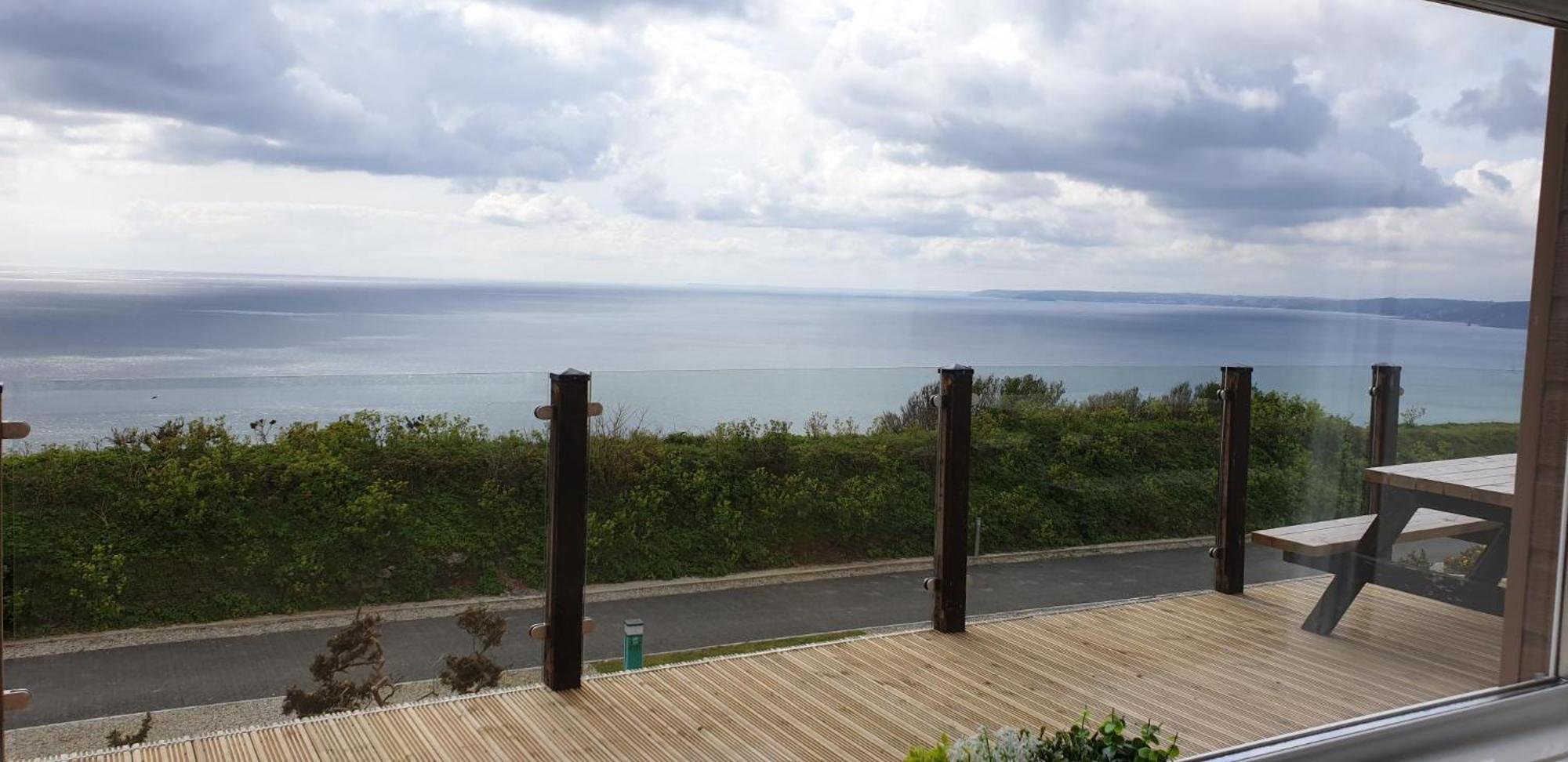 Sunset Sea View Chalet With Hot Tub トアポイント エクステリア 写真